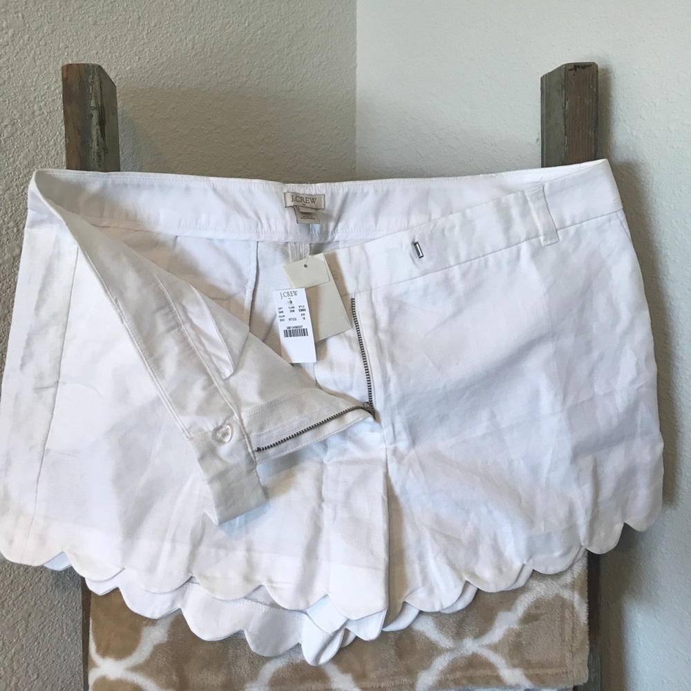 J Crew Scalloped Chino Shorts - White, Size 16